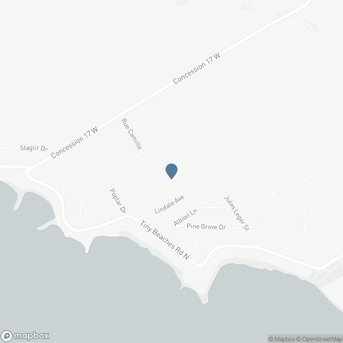 22 OAKWOOD AVENUE, Tiny, Ontario L9M 0J2